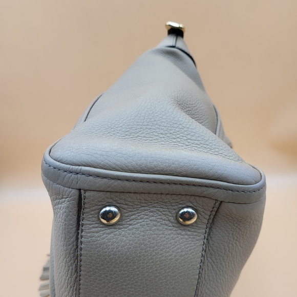 GUCCI Soho Grey Gold Leather Tassel Tote Bag..Authentic.. - Picture 7 of 15